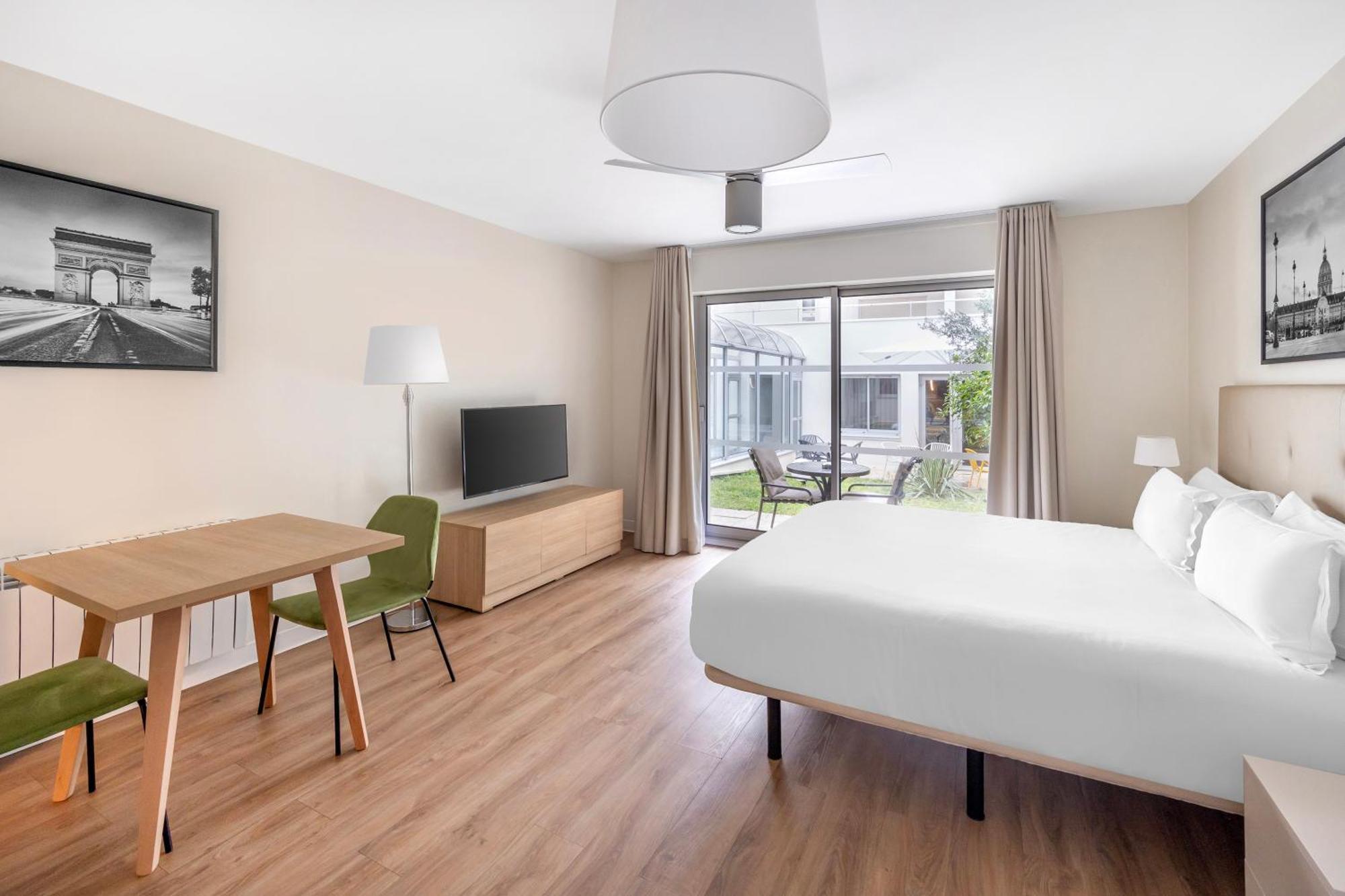 Royal Regency Paris Hotel Vincennes