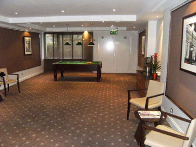 Hotel Royal Regency Paris 4*